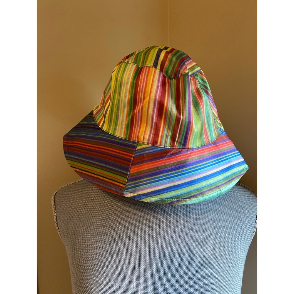 Genie Eugenia Kim Reversible Bucket Hat Art To Wear Beach Travel OSFM s22